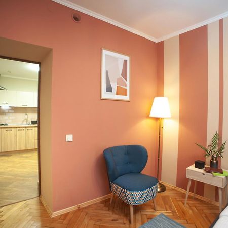 לבוב Romantic Suite, 3Mins To Rynok Square מראה חיצוני תמונה