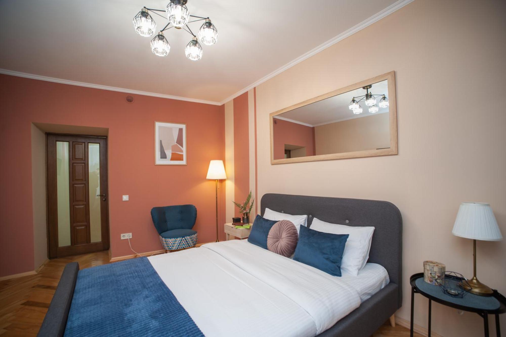 לבוב Romantic Suite, 3Mins To Rynok Square מראה חיצוני תמונה