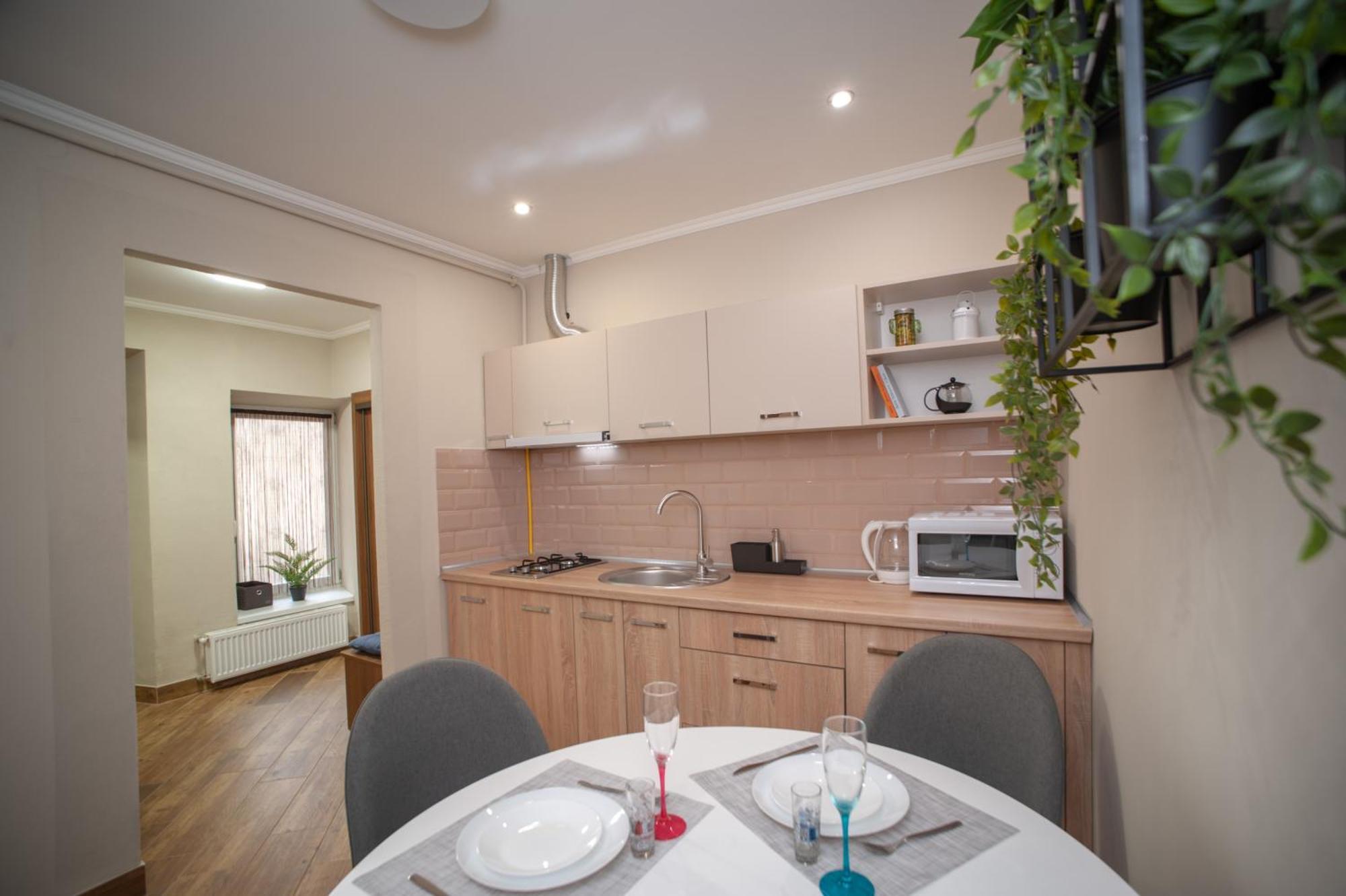 לבוב Romantic Suite, 3Mins To Rynok Square מראה חיצוני תמונה