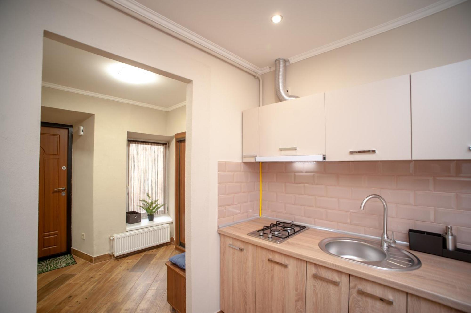 לבוב Romantic Suite, 3Mins To Rynok Square מראה חיצוני תמונה