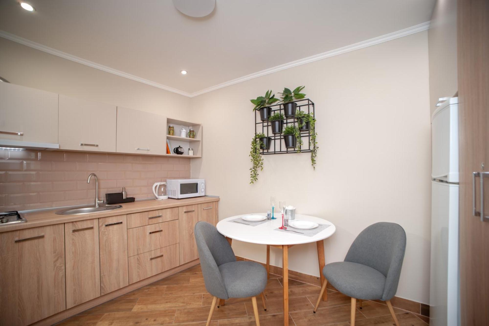 לבוב Romantic Suite, 3Mins To Rynok Square מראה חיצוני תמונה